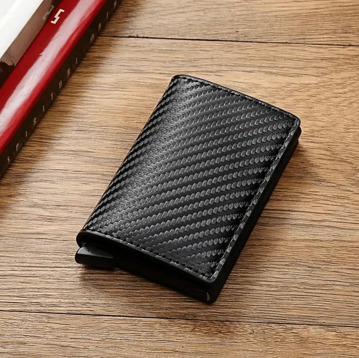 Men’s Slim RFID Blocking Wallet