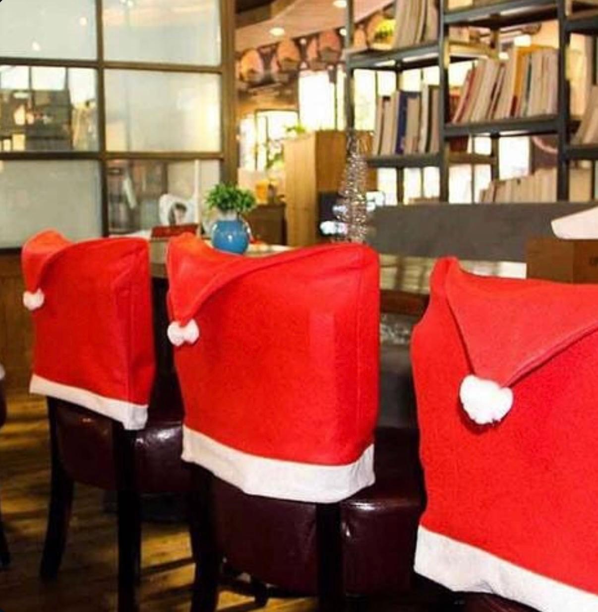 10 Piece Santa's Seat: Cover Your Seat with Santa's hat.
